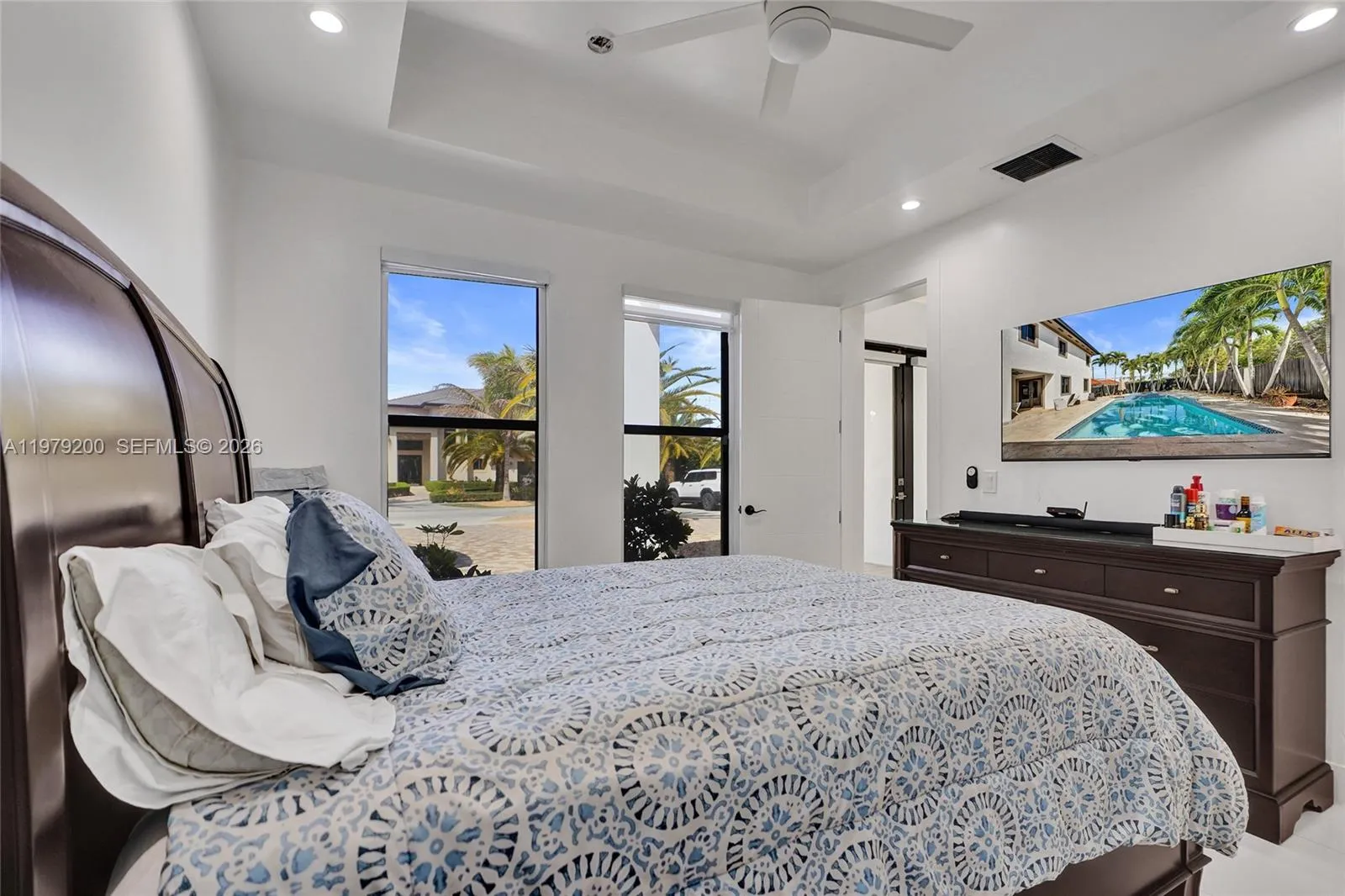 13676 Sw 33rd Ter, Miami, Florida 33175, Miami, Florida 33175, 5 Bedrooms Bedrooms, ,4 BathroomsBathrooms,Residential,For Sale,13676 Sw 33rd Ter, Miami, Florida 33175,A11979200