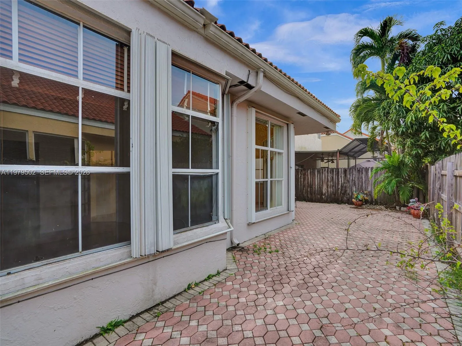 3745 Piccadilly St 114, Hollywood, Florida 33021, Hollywood, Florida 33021, 4 Bedrooms Bedrooms, ,2 BathroomsBathrooms,Residential Lease,For Rent,3745 Piccadilly St 114, Hollywood, Florida 33021,A11979502