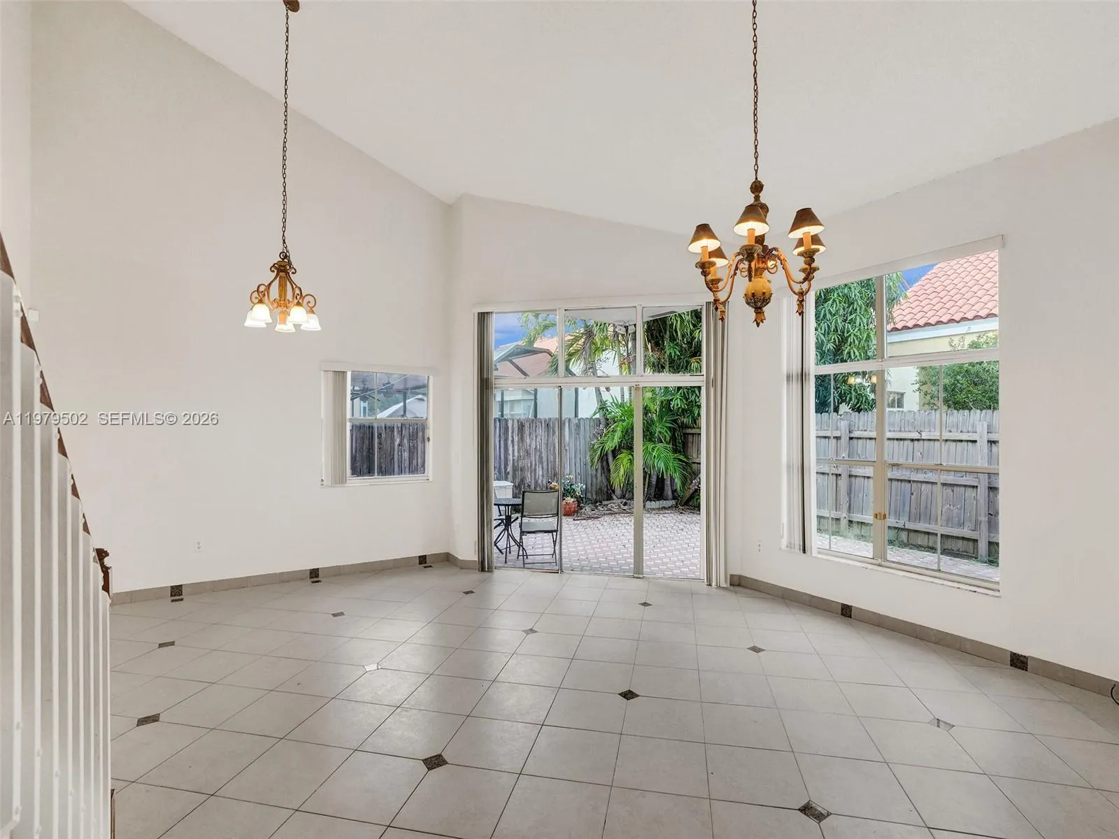 3745 Piccadilly St 114, Hollywood, Florida 33021, Hollywood, Florida 33021, 4 Bedrooms Bedrooms, ,2 BathroomsBathrooms,Residential Lease,For Rent,3745 Piccadilly St 114, Hollywood, Florida 33021,A11979502