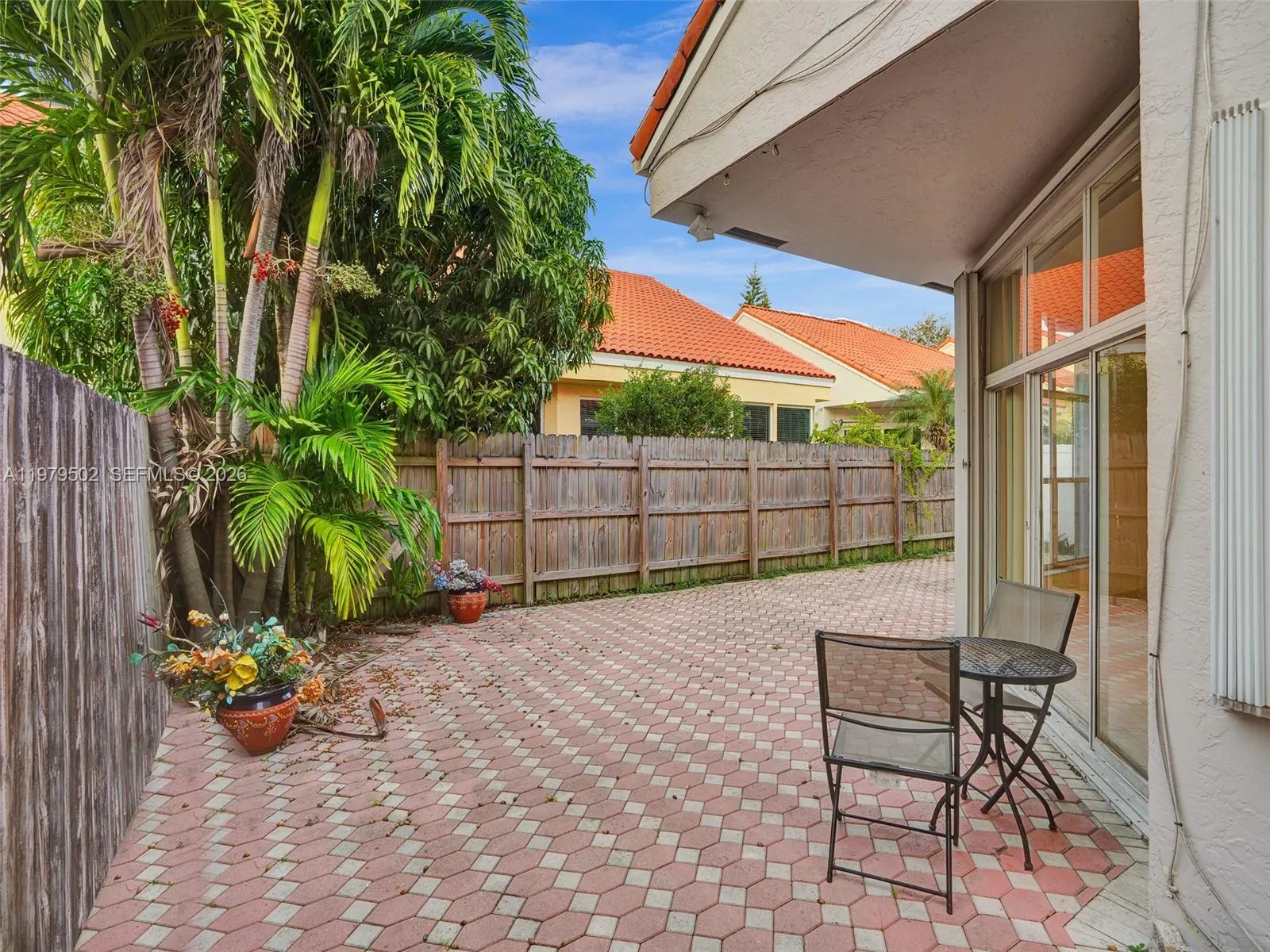 3745 Piccadilly St 114, Hollywood, Florida 33021, Hollywood, Florida 33021, 4 Bedrooms Bedrooms, ,2 BathroomsBathrooms,Residential Lease,For Rent,3745 Piccadilly St 114, Hollywood, Florida 33021,A11979502