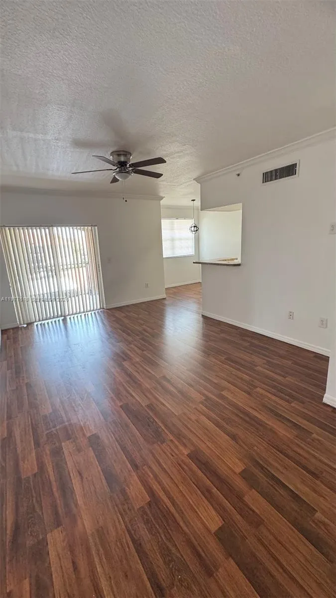 131 Sw 117th Ave 8305, Pembroke Pines, Florida 330, Pembroke Pines, Florida 33025, 1 Bedroom Bedrooms, ,1 BathroomBathrooms,Residential Lease,For Rent,131 Sw 117th Ave 8305, Pembroke Pines, Florida 330,A11977618