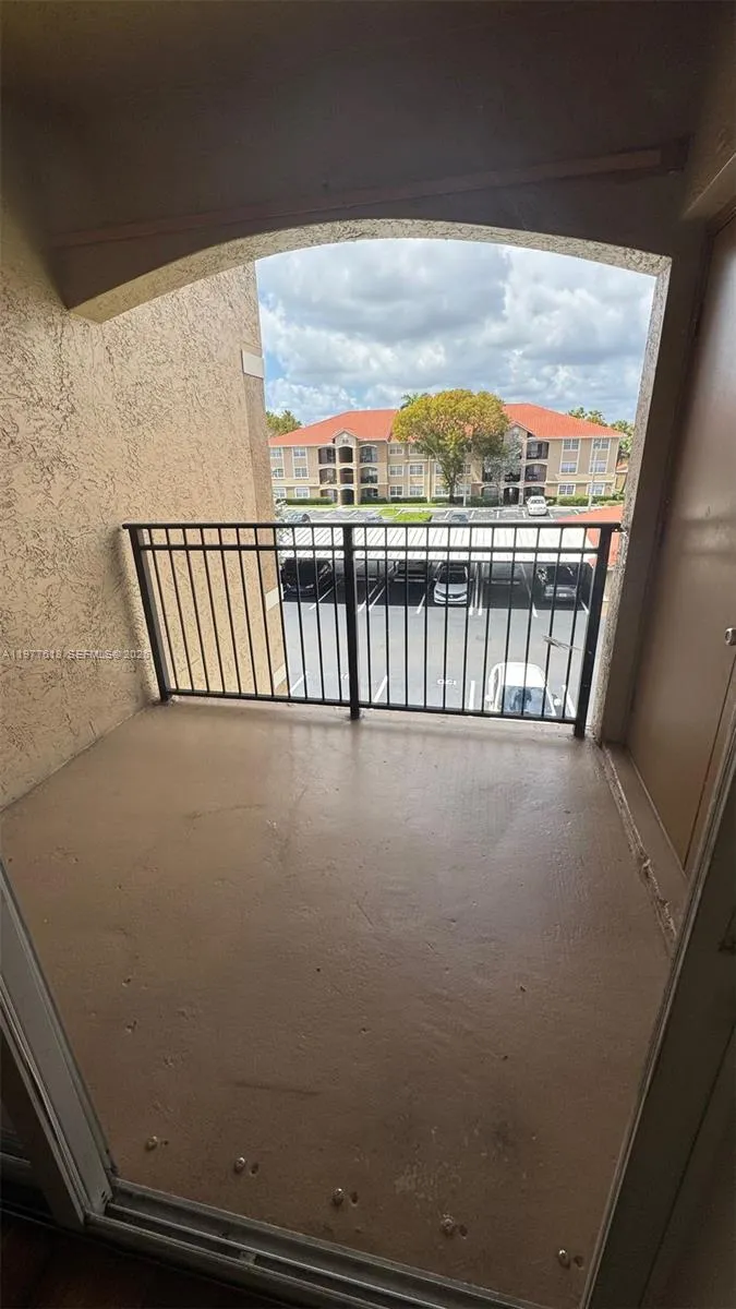 131 Sw 117th Ave 8305, Pembroke Pines, Florida 330, Pembroke Pines, Florida 33025, 1 Bedroom Bedrooms, ,1 BathroomBathrooms,Residential Lease,For Rent,131 Sw 117th Ave 8305, Pembroke Pines, Florida 330,A11977618