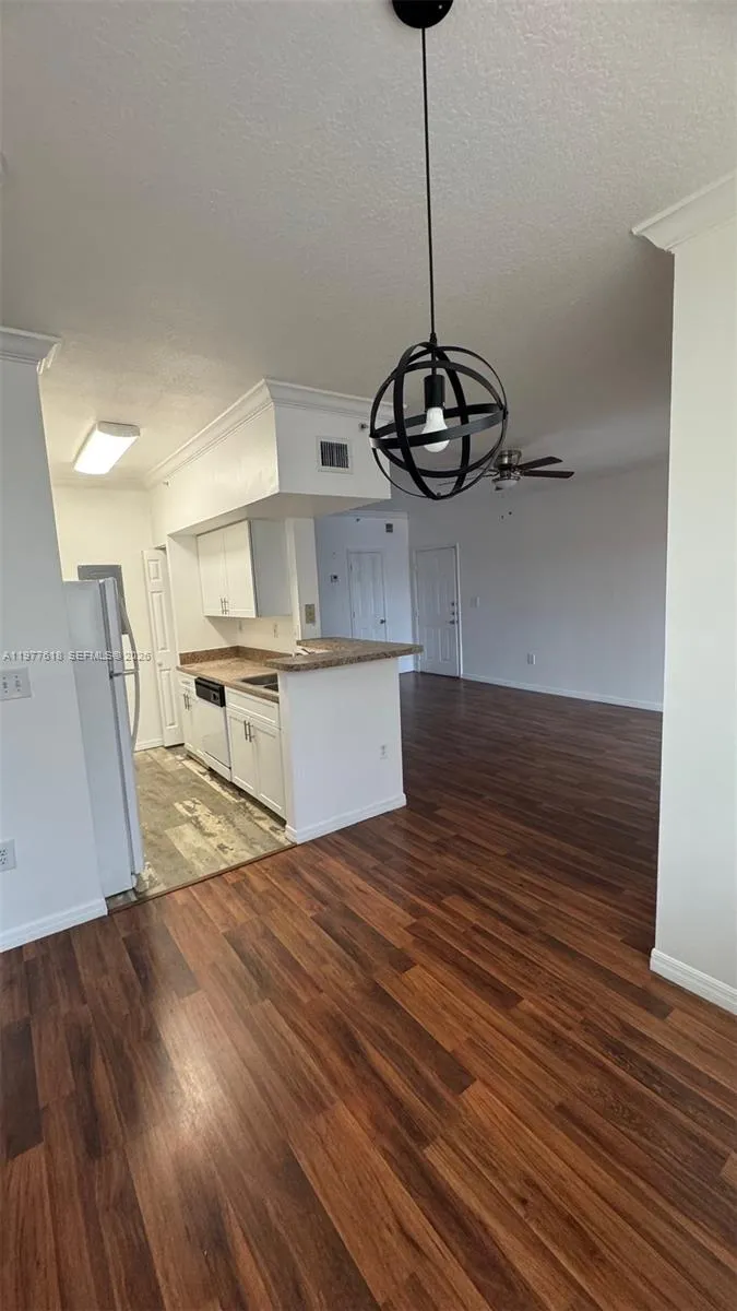 131 Sw 117th Ave 8305, Pembroke Pines, Florida 330, Pembroke Pines, Florida 33025, 1 Bedroom Bedrooms, ,1 BathroomBathrooms,Residential Lease,For Rent,131 Sw 117th Ave 8305, Pembroke Pines, Florida 330,A11977618