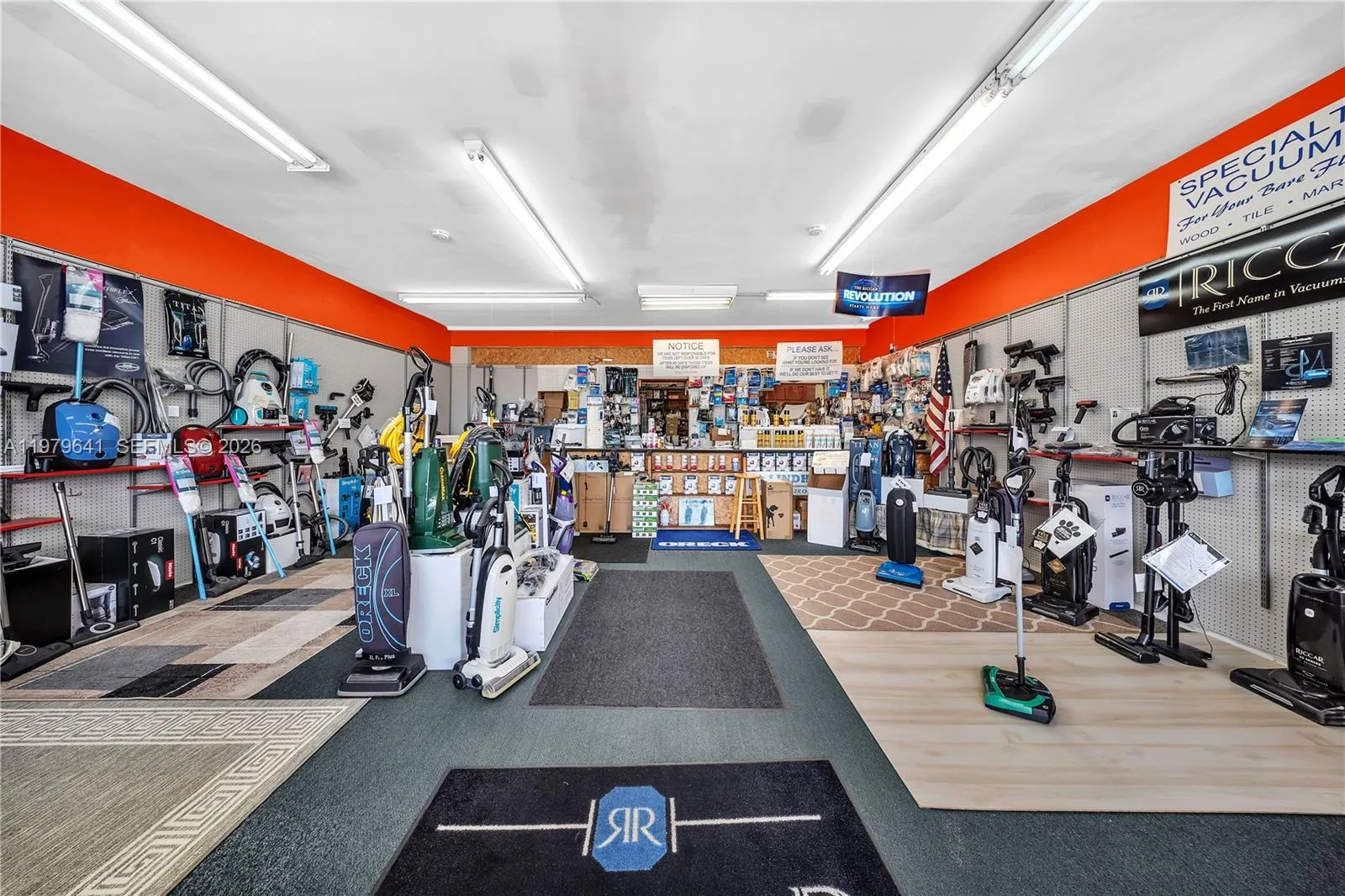 18480 W DIXIE HWY