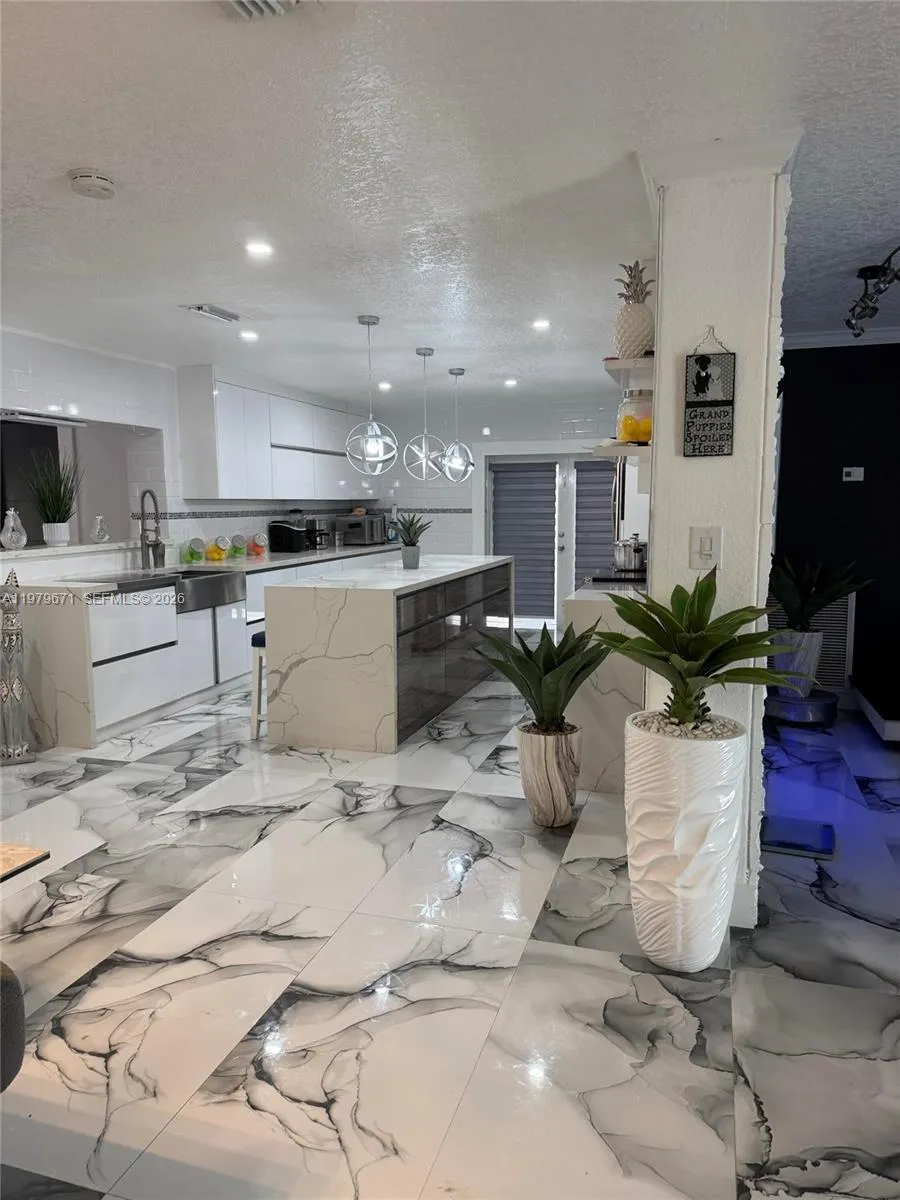 12121 Sw 107th St, Miami, Florida 33186, Miami, Florida 33186, 4 Bedrooms Bedrooms, 1 Room Rooms,4 BathroomsBathrooms,Residential,For Sale,12121 Sw 107th St, Miami, Florida 33186,A11979671