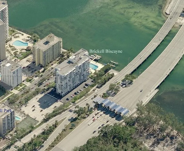 150 Se 25th Rd 10e, Miami, Florida 33129, Miami, Florida 33129, 1 Bedroom Bedrooms, ,1 BathroomBathrooms,Residential Lease,For Rent,150 Se 25th Rd 10e, Miami, Florida 33129,A11979732