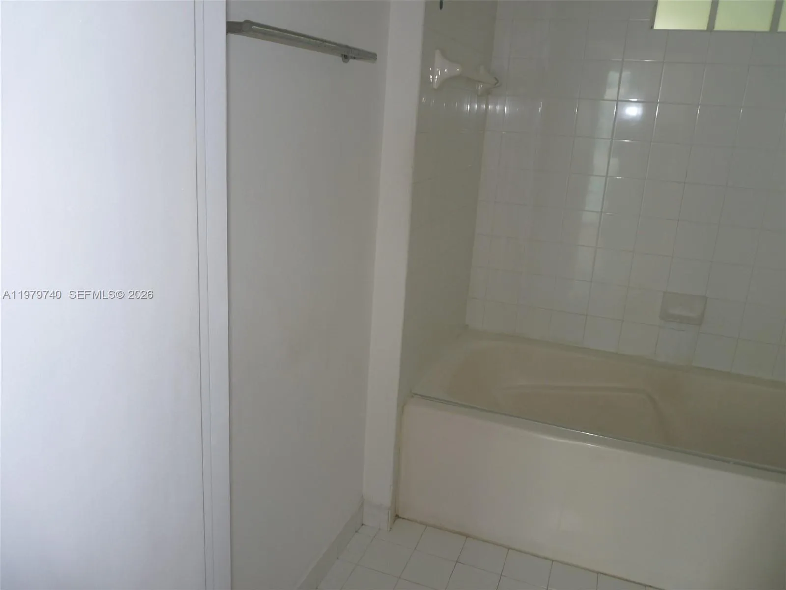 7285 Sw 90th St D408, Miami, Florida 33156, Miami, Florida 33156, 2 Bedrooms Bedrooms, ,2 BathroomsBathrooms,Residential Lease,For Rent,7285 Sw 90th St D408, Miami, Florida 33156,A11979740