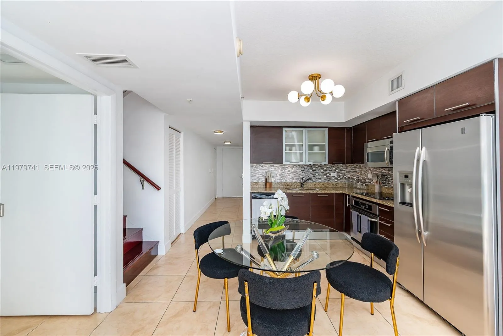41 Se 5th St 1508, Miami, Florida 33131, Miami, Florida 33131, 2 Bedrooms Bedrooms, ,2 BathroomsBathrooms,Residential Lease,For Rent,41 Se 5th St 1508, Miami, Florida 33131,A11979741