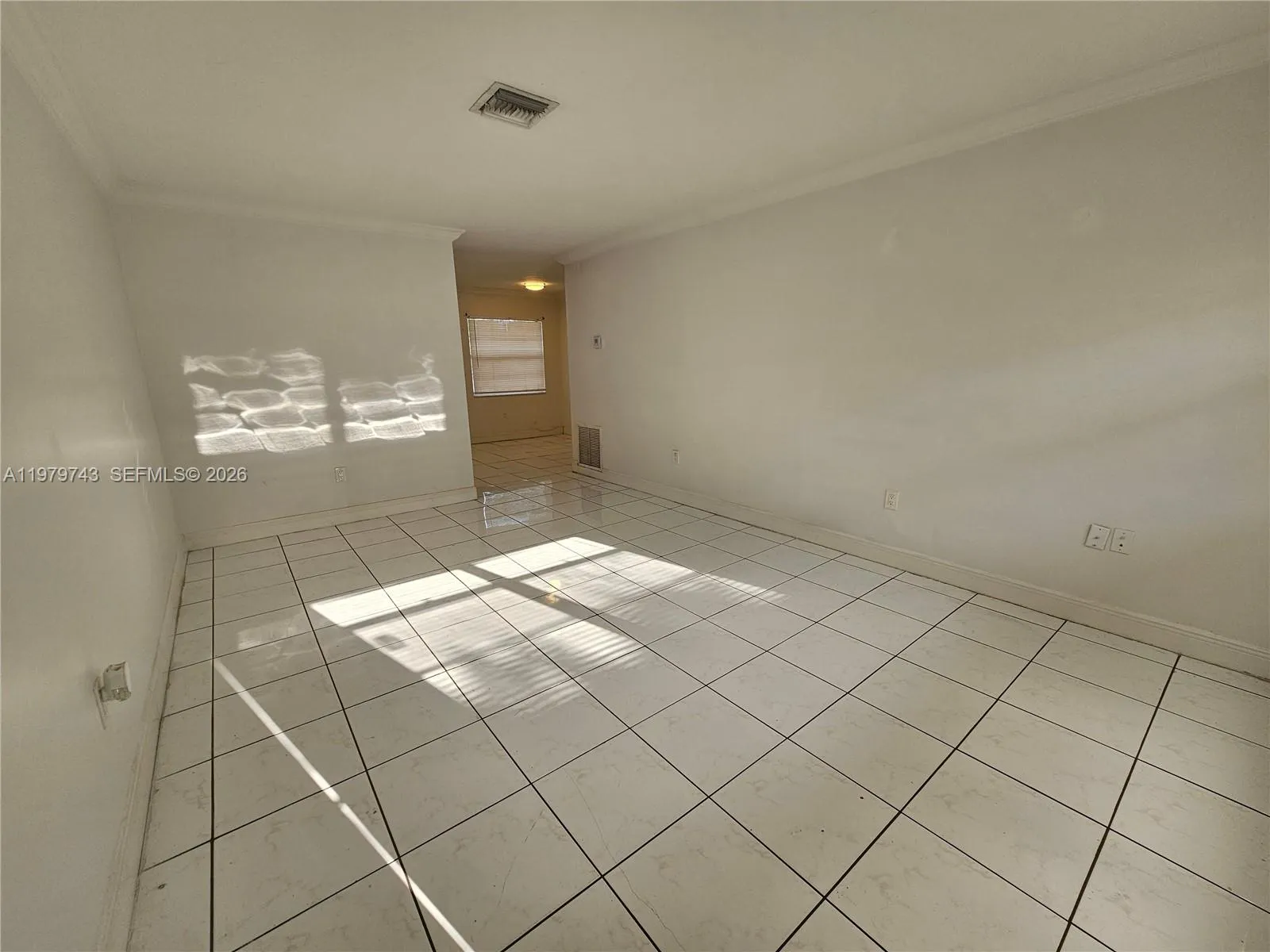 3019 Sw 68th Ter 5, Miramar, Florida 33023, Miramar, Florida 33023, 1 Bedroom Bedrooms, ,1 BathroomBathrooms,Residential Lease,For Rent,3019 Sw 68th Ter 5, Miramar, Florida 33023,A11979743
