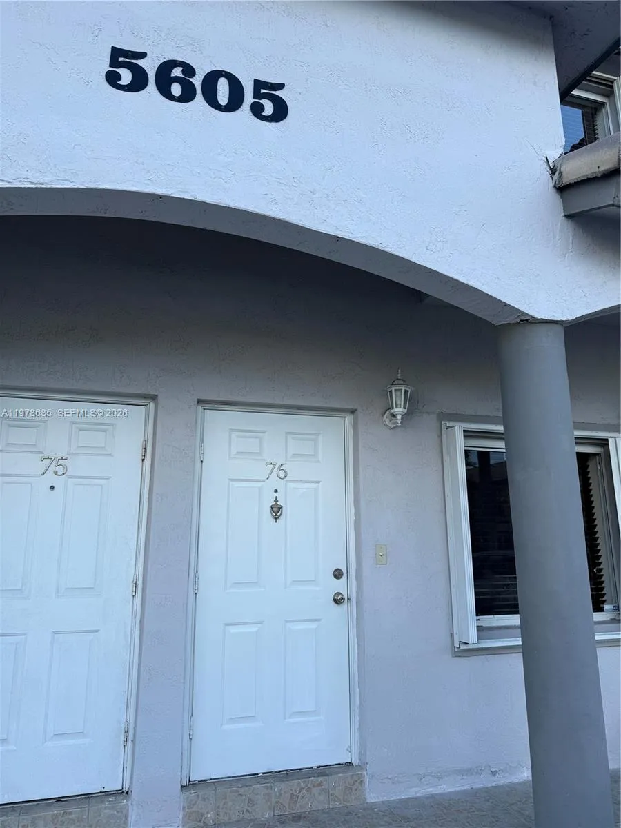 5605 Nw 109th Ave 76, Doral, Florida 33178, Doral, Florida 33178, 3 Bedrooms Bedrooms, ,2 BathroomsBathrooms,Residential,For Sale,5605 Nw 109th Ave 76, Doral, Florida 33178,A11978685
