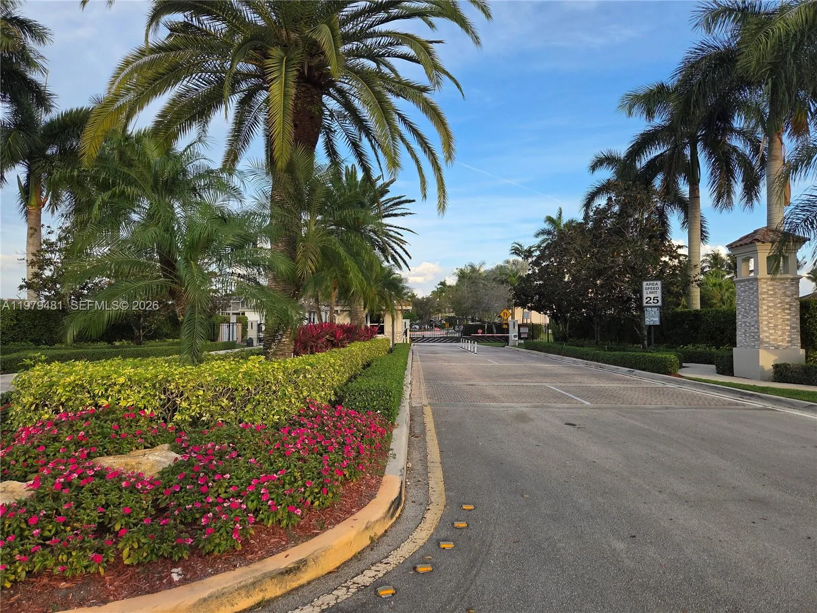 17594 Sw 12th St, Pembroke Pines, Florida 33029, Pembroke Pines, Florida 33029, 5 Bedrooms Bedrooms, ,3 BathroomsBathrooms,Residential,For Sale,17594 Sw 12th St, Pembroke Pines, Florida 33029,A11979481