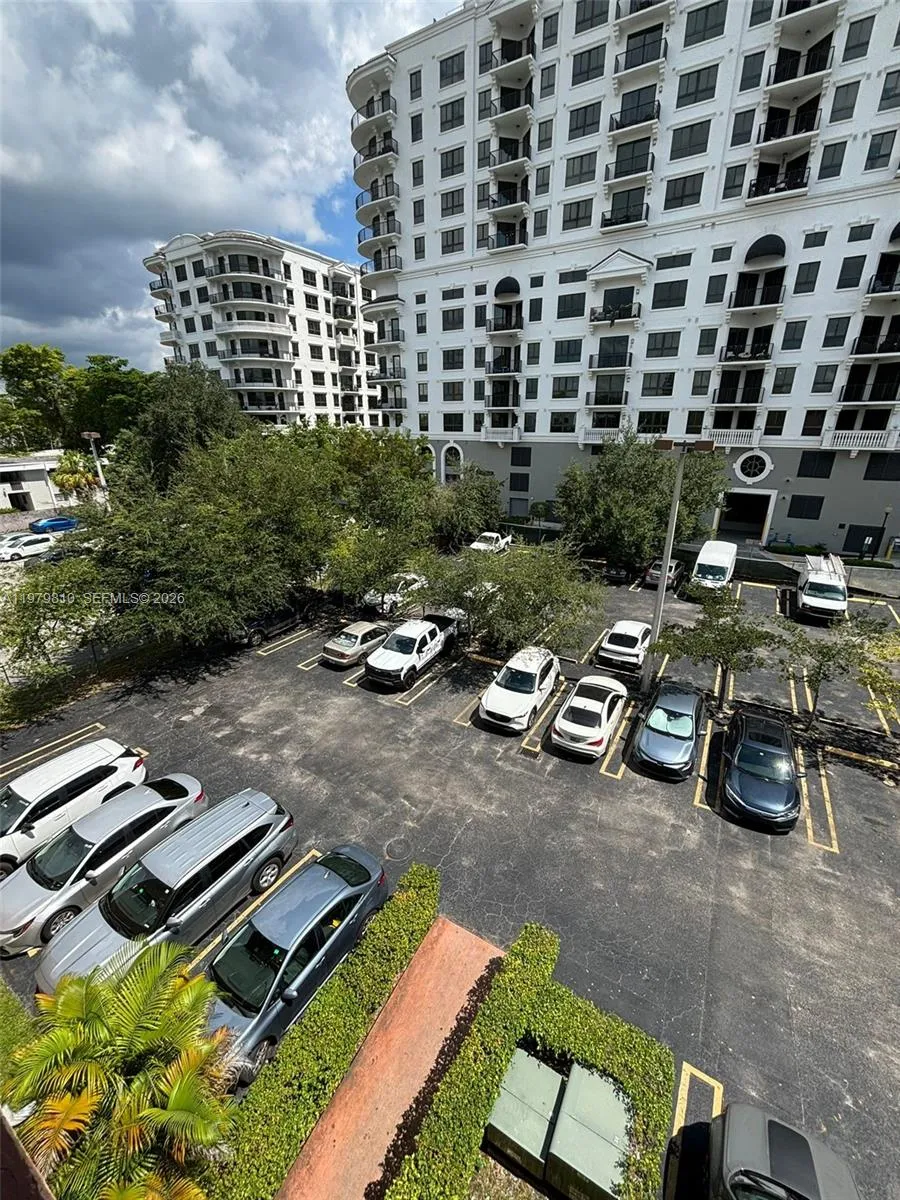 8101 Sw 73rd Ave 27, Miami, Florida 33143, Miami, Florida 33143, 2 Bedrooms Bedrooms, ,2 BathroomsBathrooms,Residential Lease,For Rent,8101 Sw 73rd Ave 27, Miami, Florida 33143,A11979810