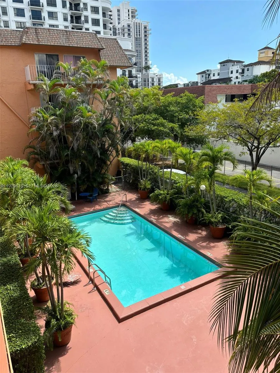 8101 Sw 73rd Ave 27, Miami, Florida 33143, Miami, Florida 33143, 2 Bedrooms Bedrooms, ,2 BathroomsBathrooms,Residential Lease,For Rent,8101 Sw 73rd Ave 27, Miami, Florida 33143,A11979810