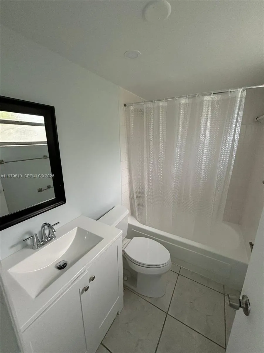 8101 Sw 73rd Ave 27, Miami, Florida 33143, Miami, Florida 33143, 2 Bedrooms Bedrooms, ,2 BathroomsBathrooms,Residential Lease,For Rent,8101 Sw 73rd Ave 27, Miami, Florida 33143,A11979810