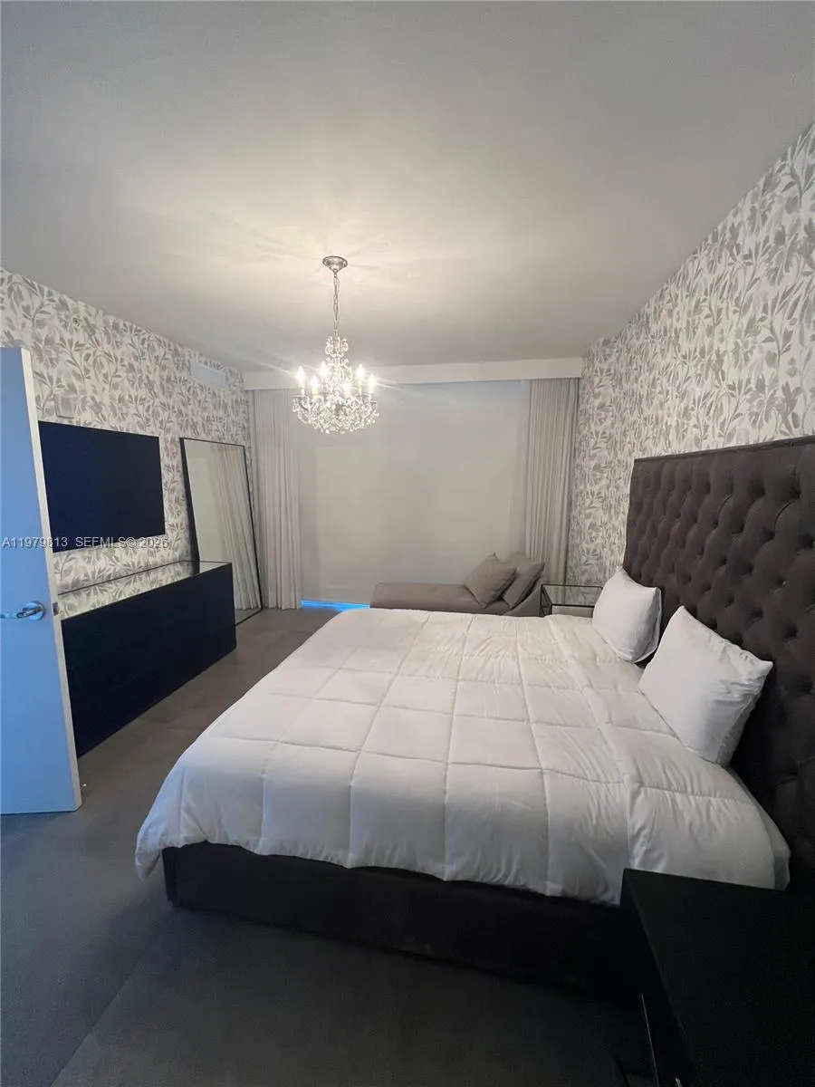 Bay Harbor Islands, Florida 33154, 4 Bedrooms Bedrooms, ,4 BathroomsBathrooms,Residential,For Sale,A11979813