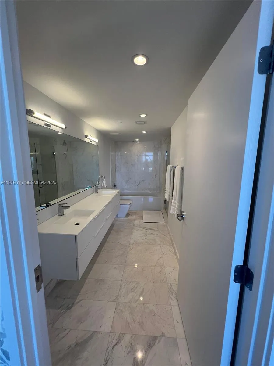 Bay Harbor Islands, Florida 33154, 4 Bedrooms Bedrooms, ,4 BathroomsBathrooms,Residential,For Sale,A11979813