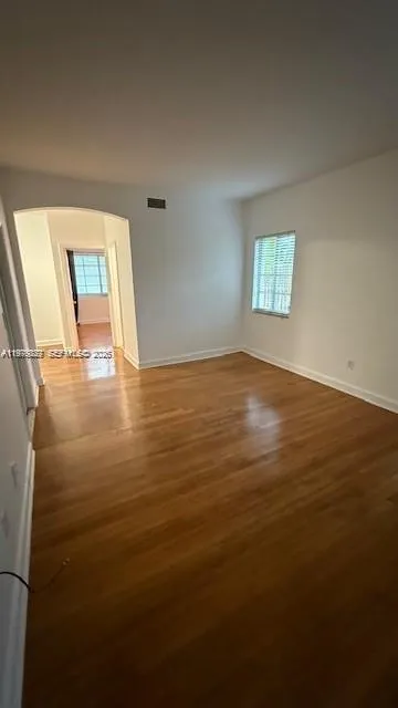1561 Lenox Ave 11, Miami Beach, Florida 33139, Miami Beach, Florida 33139, 1 Bedroom Bedrooms, ,1 BathroomBathrooms,Residential Lease,For Rent,1561 Lenox Ave 11, Miami Beach, Florida 33139,A11979827