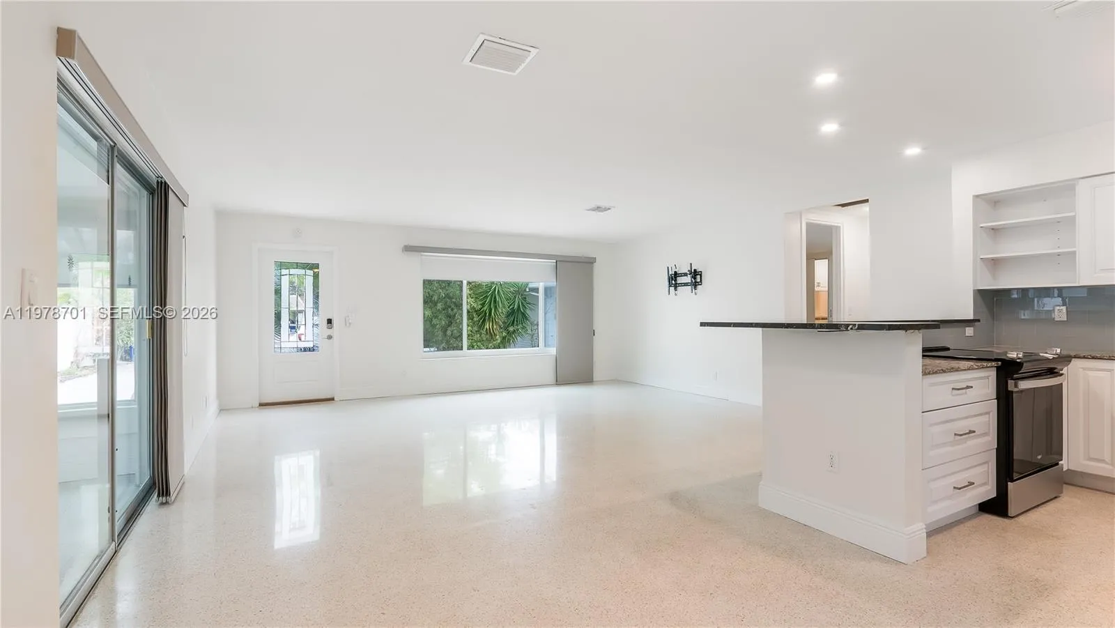 4512 Seagrape Dr, Lauderdale By The Sea, Florida 3, Lauderdale By The Sea, Florida 33308, ,Residential Income,For Sale,4512 Seagrape Dr, Lauderdale By The Sea, Florida 3,A11978701