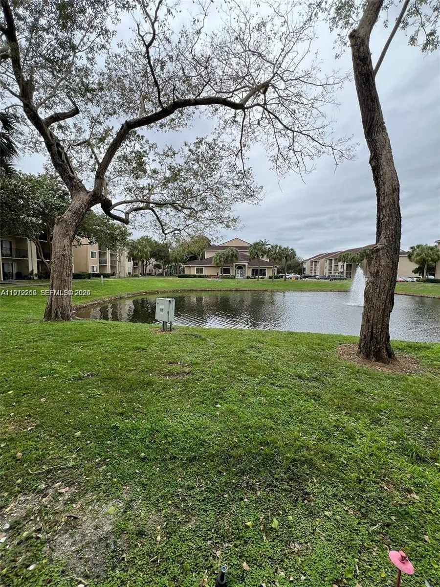 9122 W Atlantic Blvd 714, Coral Springs, Florida 3, Coral Springs, Florida 33071, 2 Bedrooms Bedrooms, ,2 BathroomsBathrooms,Residential,For Sale,9122 W Atlantic Blvd 714, Coral Springs, Florida 3,A11979219