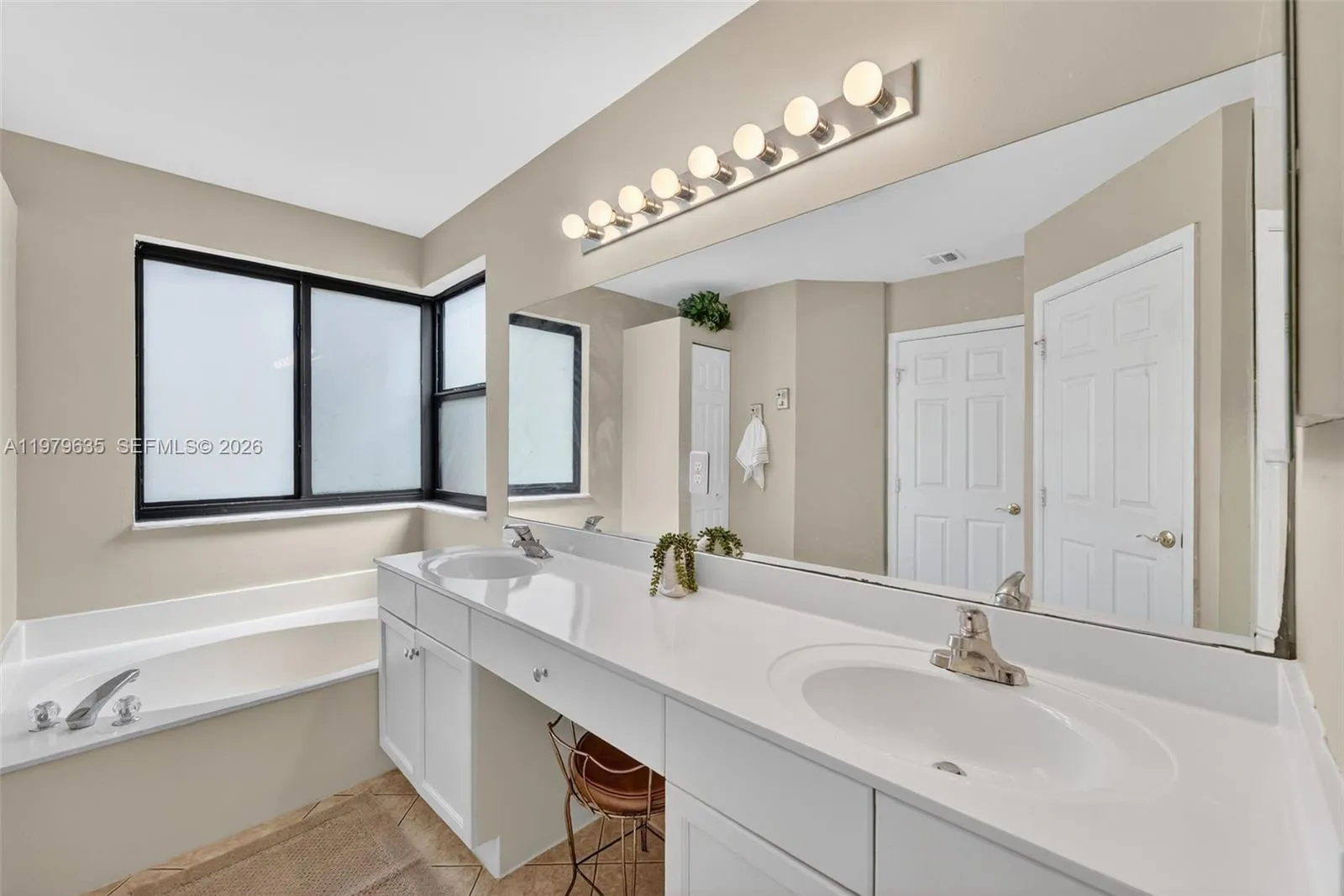 5080 Sw 163rd Ave, Miramar, Florida 33027, Miramar, Florida 33027, 5 Bedrooms Bedrooms, ,3 BathroomsBathrooms,Residential,For Sale,5080 Sw 163rd Ave, Miramar, Florida 33027,A11979635