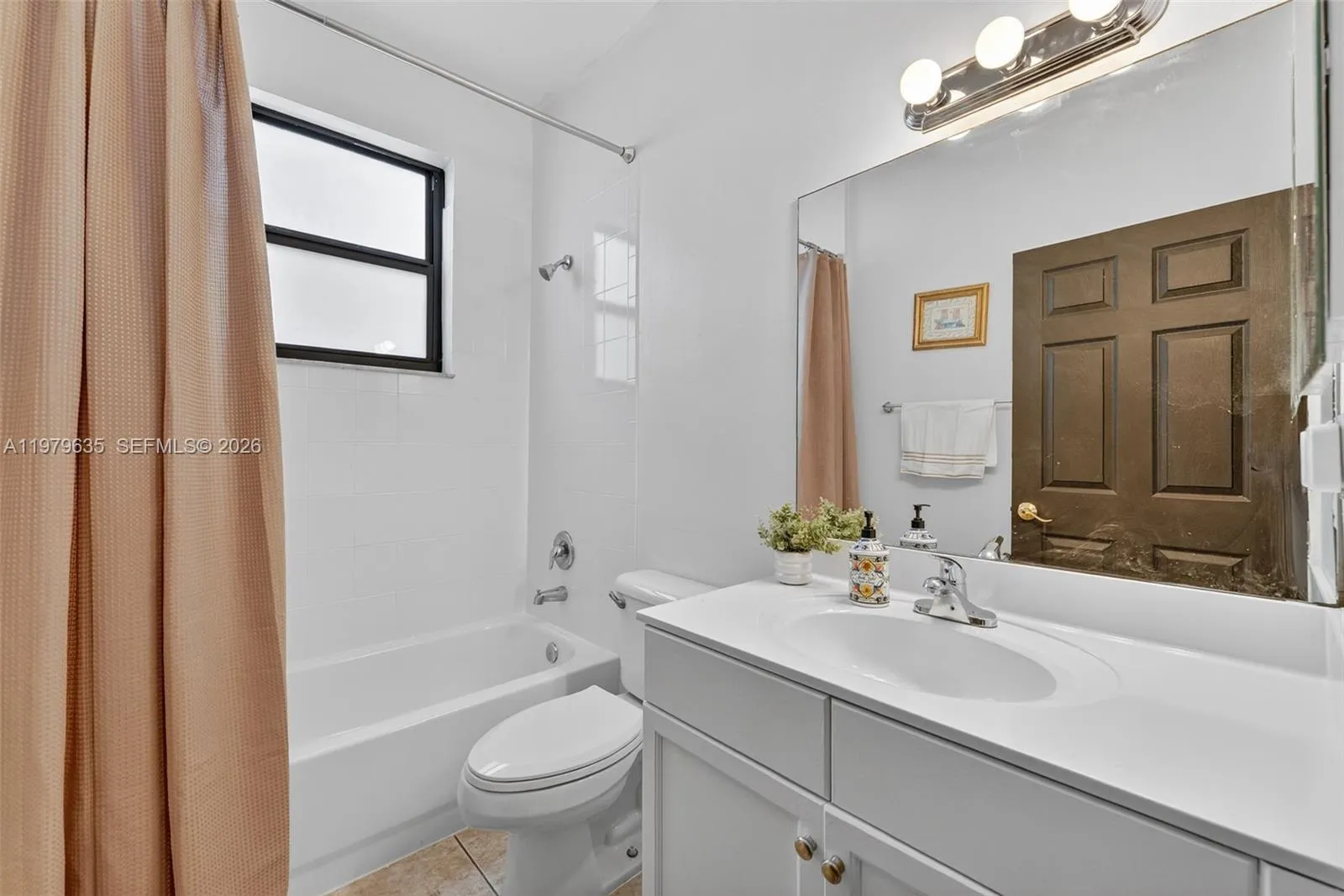 5080 Sw 163rd Ave, Miramar, Florida 33027, Miramar, Florida 33027, 5 Bedrooms Bedrooms, ,3 BathroomsBathrooms,Residential,For Sale,5080 Sw 163rd Ave, Miramar, Florida 33027,A11979635