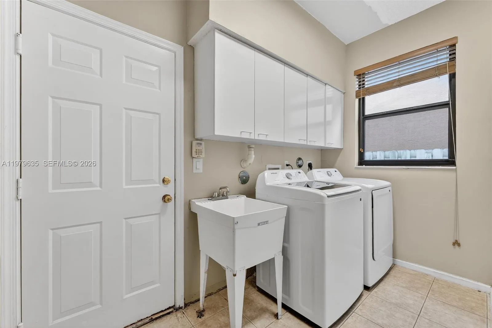 5080 Sw 163rd Ave, Miramar, Florida 33027, Miramar, Florida 33027, 5 Bedrooms Bedrooms, ,3 BathroomsBathrooms,Residential,For Sale,5080 Sw 163rd Ave, Miramar, Florida 33027,A11979635