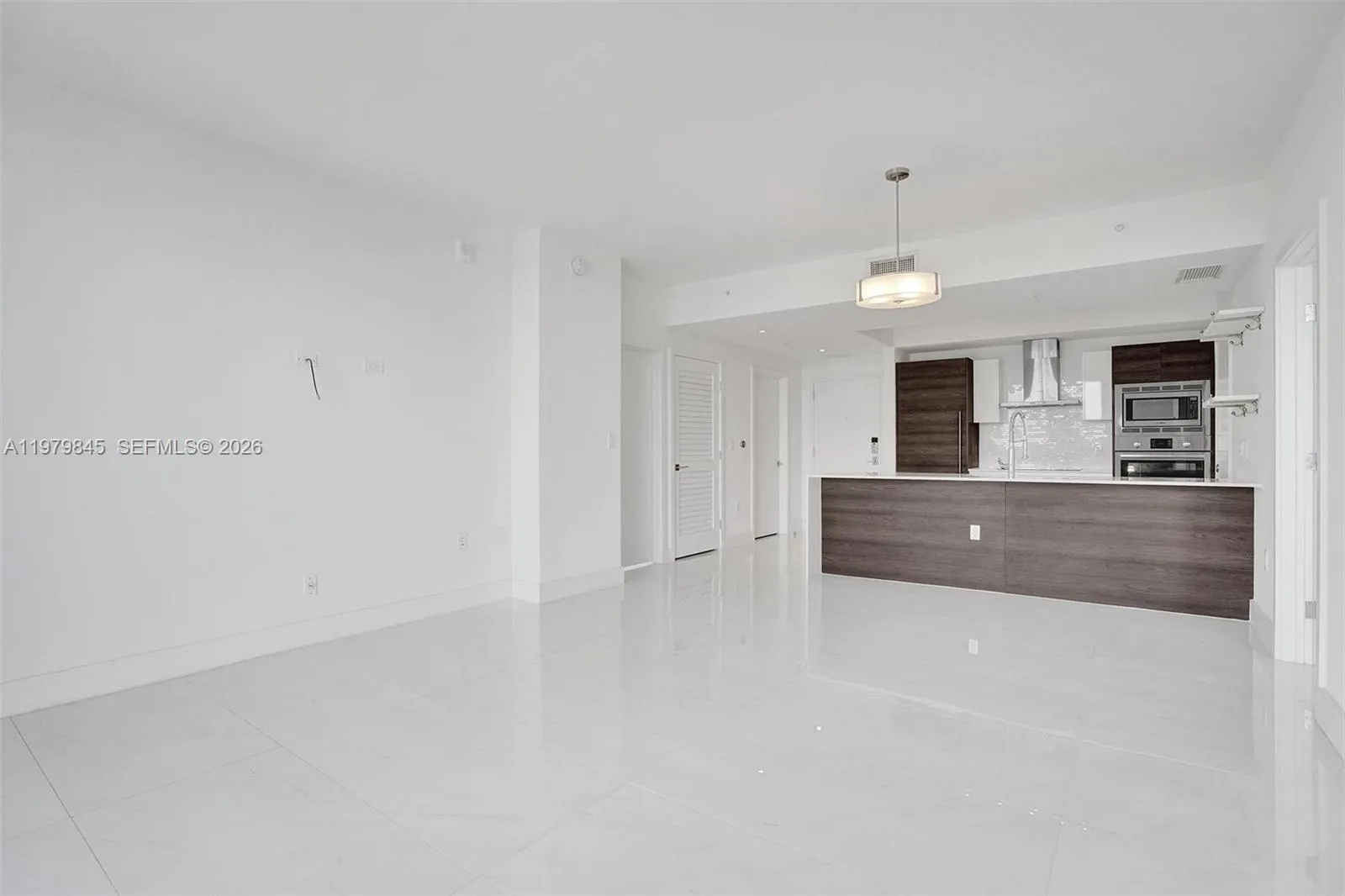 KITCHEN, LIVING ROOM