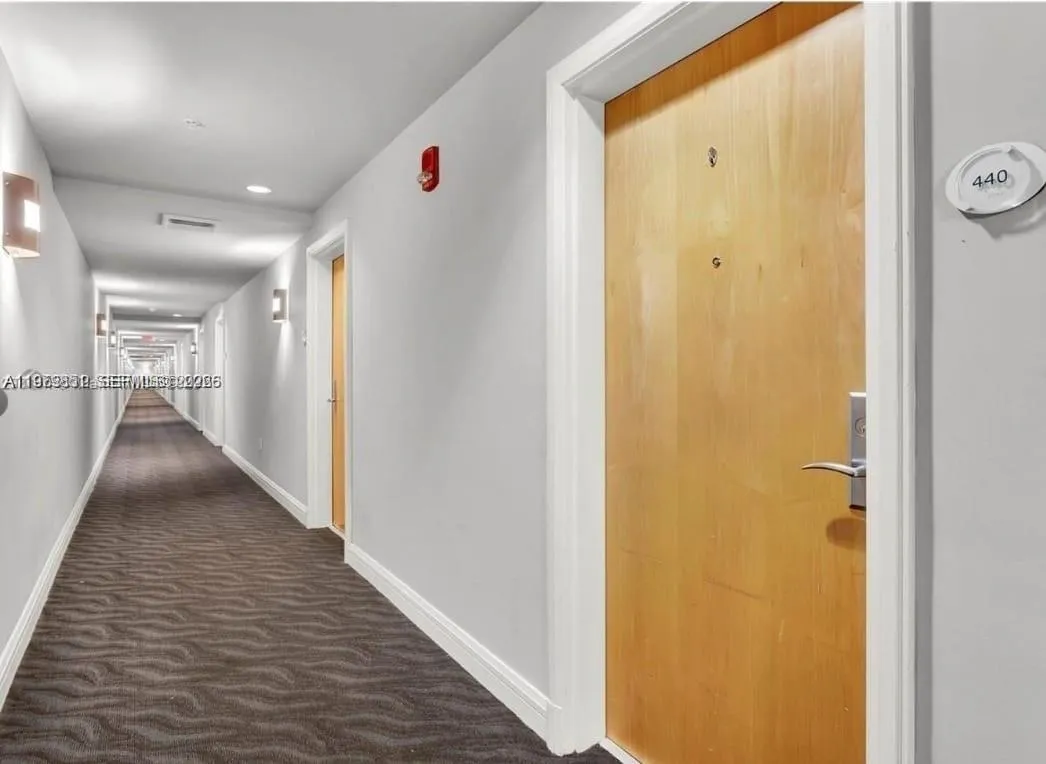 244 Ne Biscayne Blvd 440, Miami, Florida 33132, Miami, Florida 33132, 1 Bedroom Bedrooms, ,1 BathroomBathrooms,Residential Lease,For Rent,244 Ne Biscayne Blvd 440, Miami, Florida 33132,A11979851