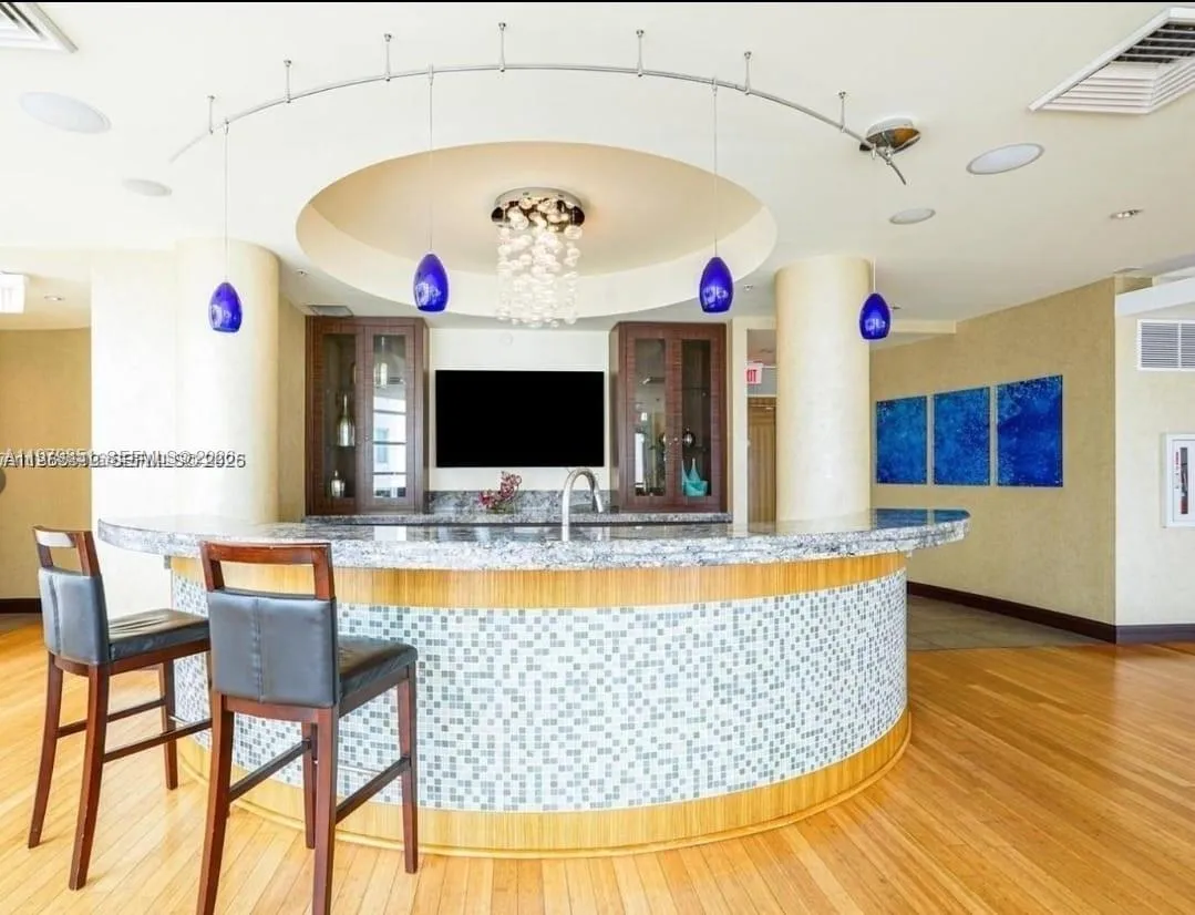 244 Ne Biscayne Blvd 440, Miami, Florida 33132, Miami, Florida 33132, 1 Bedroom Bedrooms, ,1 BathroomBathrooms,Residential Lease,For Rent,244 Ne Biscayne Blvd 440, Miami, Florida 33132,A11979851