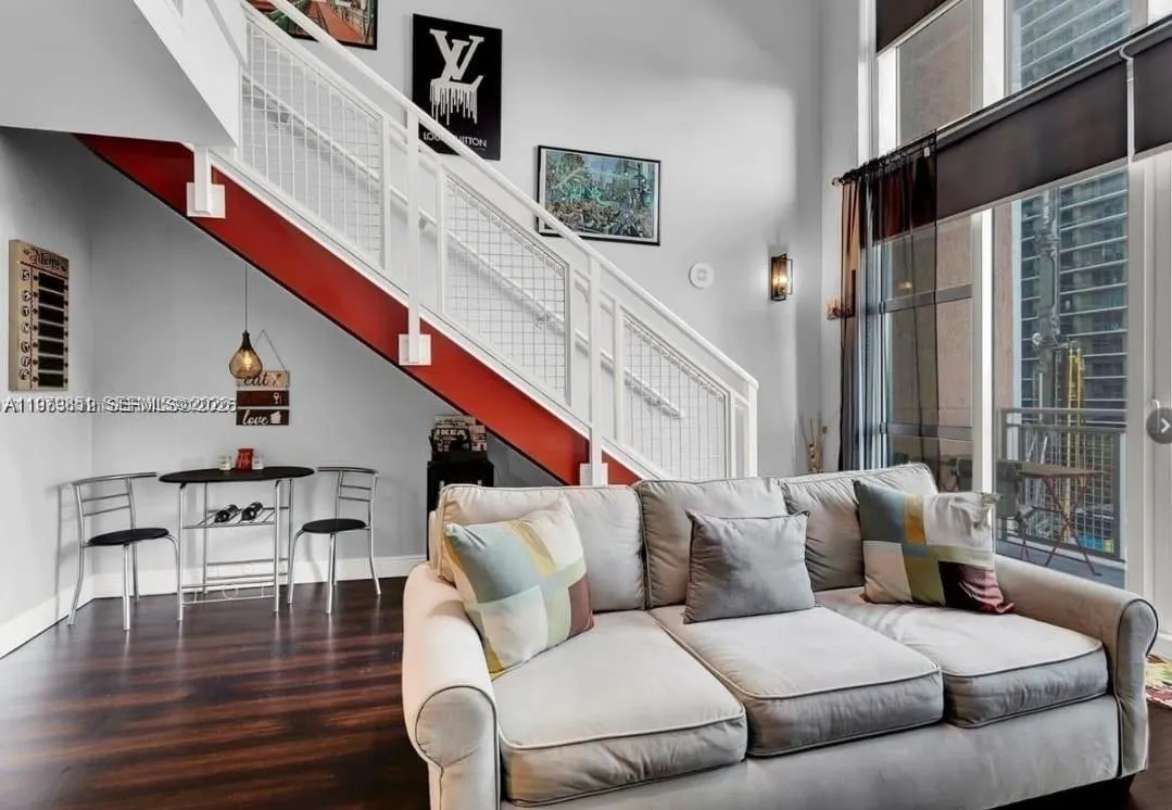 244 Ne Biscayne Blvd 440, Miami, Florida 33132, Miami, Florida 33132, 1 Bedroom Bedrooms, ,1 BathroomBathrooms,Residential Lease,For Rent,244 Ne Biscayne Blvd 440, Miami, Florida 33132,A11979851