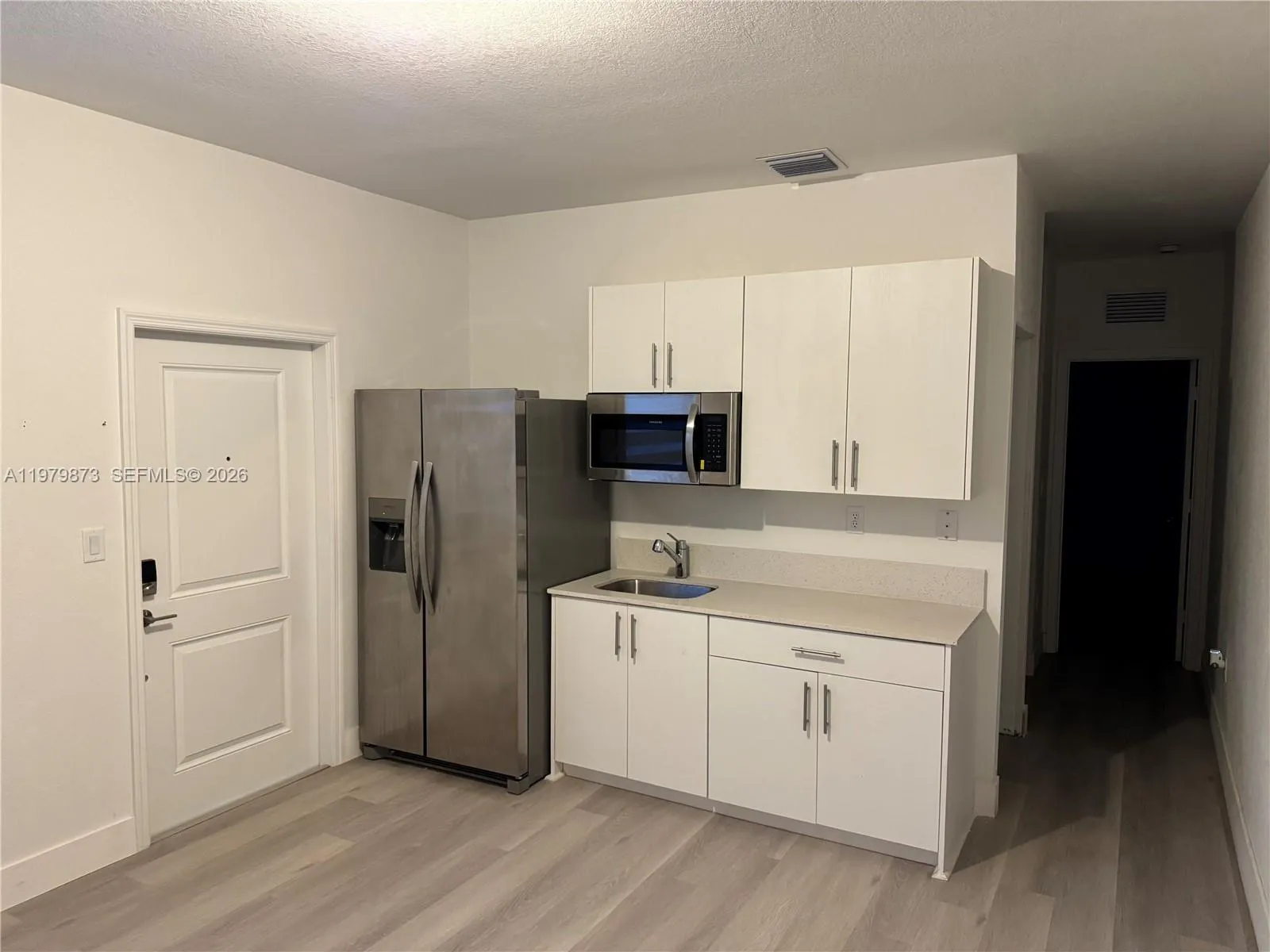 2623 Se 8th Ct Na, Homestead, Florida 33035, Homestead, Florida 33035, 1 Bedroom Bedrooms, ,1 BathroomBathrooms,Residential Lease,For Rent,2623 Se 8th Ct Na, Homestead, Florida 33035,A11979873