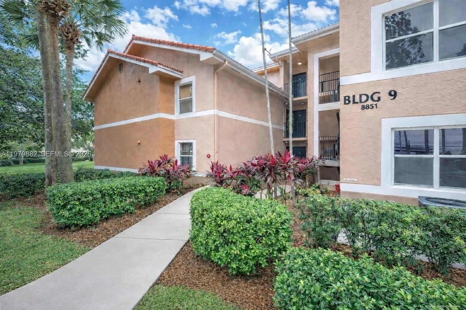 8851 Wiles Rd 106, Coral Springs, Florida 33067, Coral Springs, Florida 33067, 2 Bedrooms Bedrooms, ,2 BathroomsBathrooms,Residential Lease,For Rent,8851 Wiles Rd 106, Coral Springs, Florida 33067,A11979882