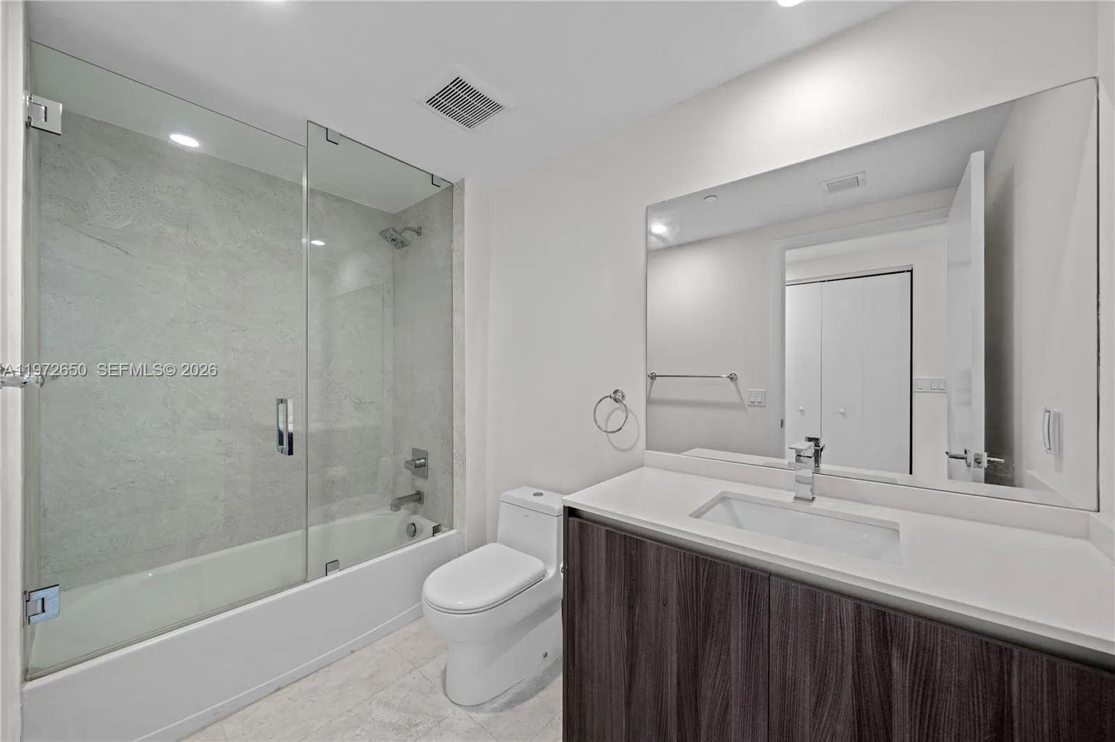 488 Ne 18th St 2112, Miami, Florida 33132, Miami, Florida 33132, 3 Bedrooms Bedrooms, ,4 BathroomsBathrooms,Residential,For Sale,488 Ne 18th St 2112, Miami, Florida 33132,A11972650