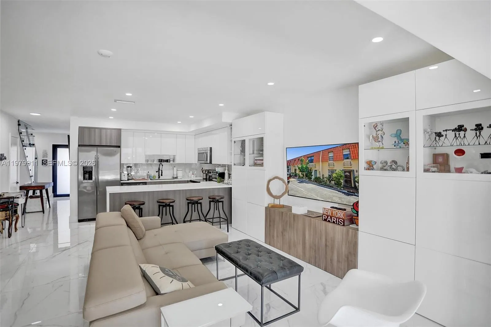 3648 Ne 167th St 27, North Miami Beach, Florida 33, North Miami Beach, Florida 33160, 3 Bedrooms Bedrooms, ,3 BathroomsBathrooms,Residential Lease,For Rent,3648 Ne 167th St 27, North Miami Beach, Florida 33,A11979911