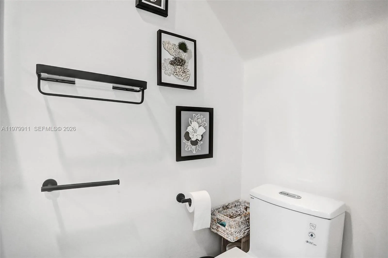 3648 Ne 167th St 27, North Miami Beach, Florida 33, North Miami Beach, Florida 33160, 3 Bedrooms Bedrooms, ,3 BathroomsBathrooms,Residential Lease,For Rent,3648 Ne 167th St 27, North Miami Beach, Florida 33,A11979911