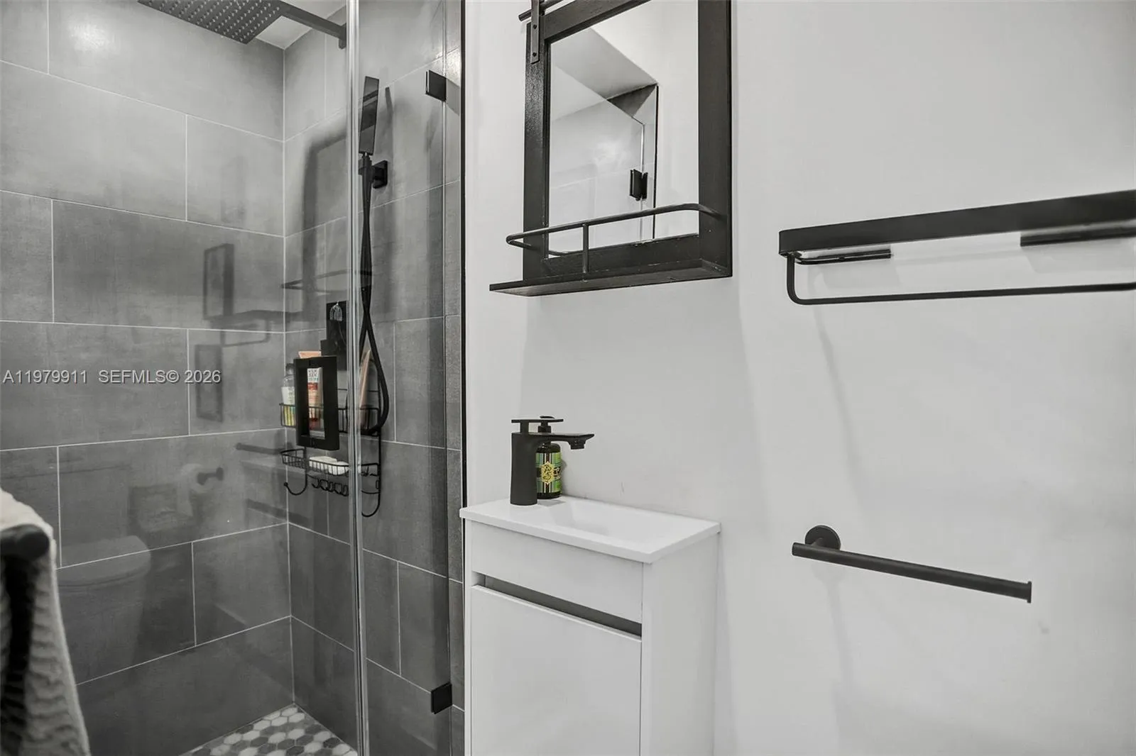3648 Ne 167th St 27, North Miami Beach, Florida 33, North Miami Beach, Florida 33160, 3 Bedrooms Bedrooms, ,3 BathroomsBathrooms,Residential Lease,For Rent,3648 Ne 167th St 27, North Miami Beach, Florida 33,A11979911