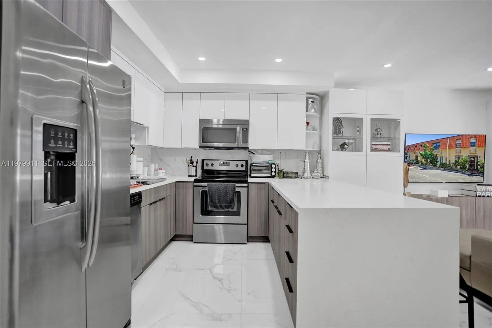 3648 Ne 167th St 27, North Miami Beach, Florida 33, North Miami Beach, Florida 33160, 3 Bedrooms Bedrooms, ,3 BathroomsBathrooms,Residential Lease,For Rent,3648 Ne 167th St 27, North Miami Beach, Florida 33,A11979911