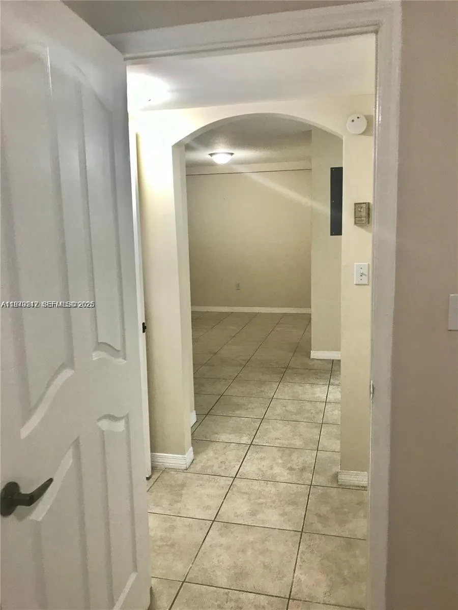 3201 W Flagler St 102, Miami, Florida 33135, Miami, Florida 33135, 2 Bedrooms Bedrooms, ,2 BathroomsBathrooms,Residential Lease,For Rent,3201 W Flagler St 102, Miami, Florida 33135,A11979242