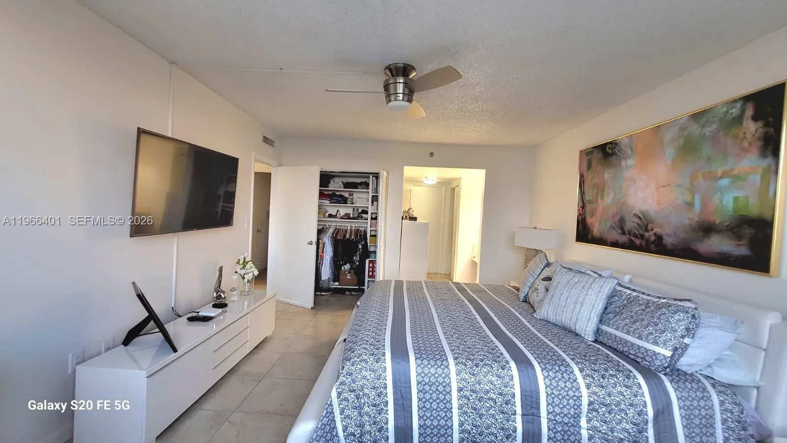 4001 Hillcrest Dr 705, Hollywood, Florida 33021, Hollywood, Florida 33021, 2 Bedrooms Bedrooms, ,2 BathroomsBathrooms,Residential,For Sale,4001 Hillcrest Dr 705, Hollywood, Florida 33021,A11966401