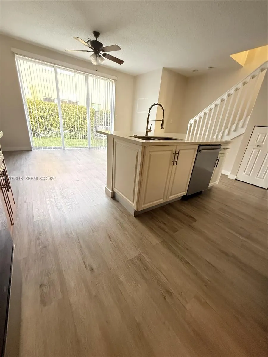 978 Ne 42nd Pl 978, Homestead, Florida 33033, Homestead, Florida 33033, 3 Bedrooms Bedrooms, ,2 BathroomsBathrooms,Residential Lease,For Rent,978 Ne 42nd Pl 978, Homestead, Florida 33033,A11975318