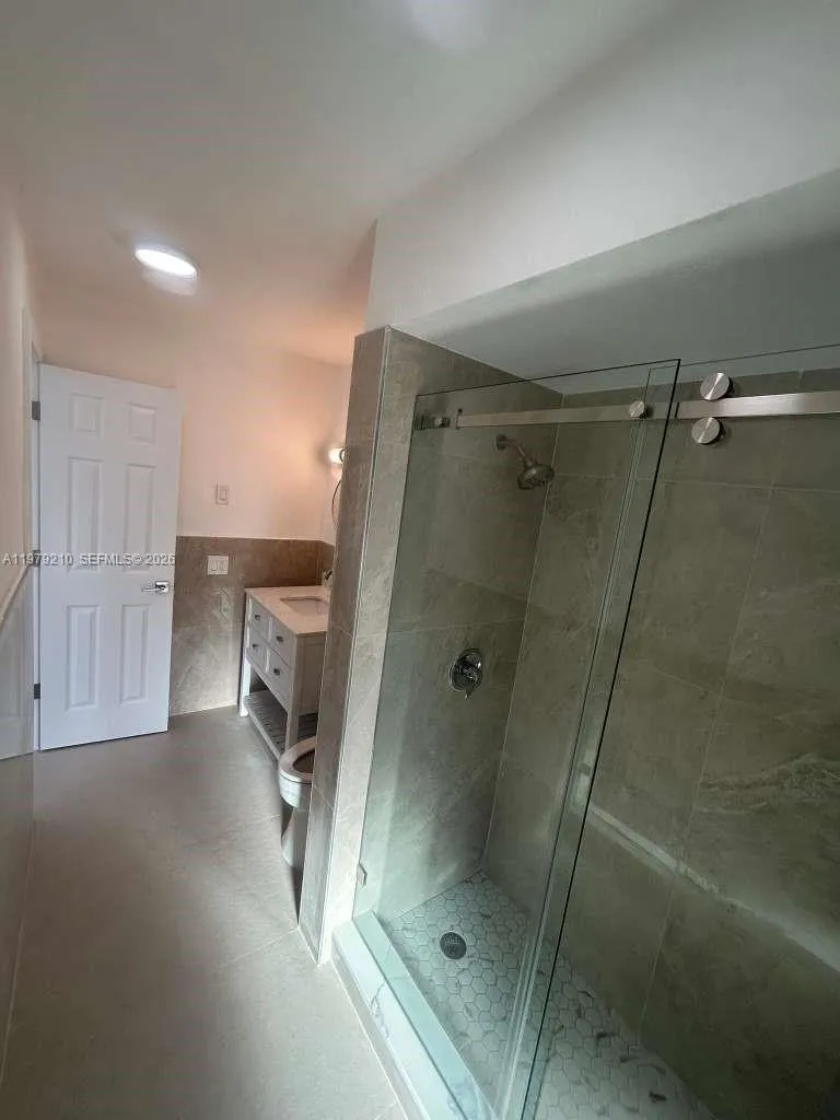 2321 Nw 85th Ave 2, Pembroke Pines, Florida 33024, Pembroke Pines, Florida 33024, 1 Bedroom Bedrooms, ,1 BathroomBathrooms,Residential Lease,For Rent,2321 Nw 85th Ave 2, Pembroke Pines, Florida 33024,A11979210