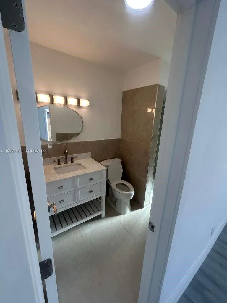 2321 Nw 85th Ave 2, Pembroke Pines, Florida 33024, Pembroke Pines, Florida 33024, 1 Bedroom Bedrooms, ,1 BathroomBathrooms,Residential Lease,For Rent,2321 Nw 85th Ave 2, Pembroke Pines, Florida 33024,A11979210