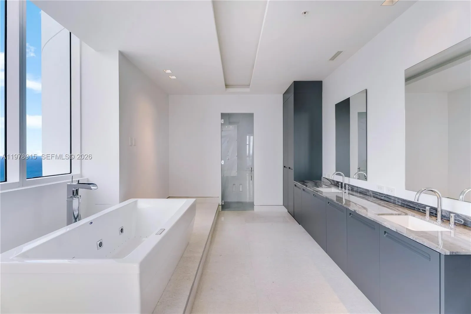 18201 E Collins Ave Ts1, Sunny Isles Beach, Florid, Sunny Isles Beach, Florida 33160, 6 Bedrooms Bedrooms, ,4 BathroomsBathrooms,Residential Lease,For Rent,18201 E Collins Ave Ts1, Sunny Isles Beach, Florid,A11978915