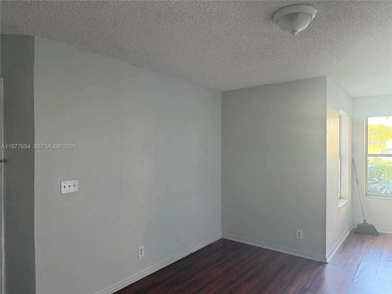 3320 N Pinewalk Dr N 1715, Margate, Florida 33063, Margate, Florida 33063, 1 Bedroom Bedrooms, ,1 BathroomBathrooms,Residential Lease,For Rent,3320 N Pinewalk Dr N 1715, Margate, Florida 33063,A11977654