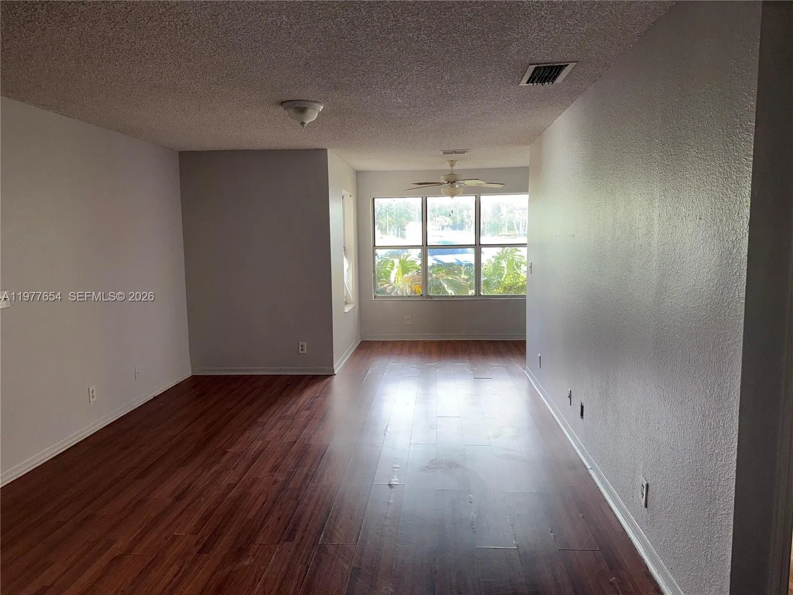 3320 N Pinewalk Dr N 1715, Margate, Florida 33063, Margate, Florida 33063, 1 Bedroom Bedrooms, ,1 BathroomBathrooms,Residential Lease,For Rent,3320 N Pinewalk Dr N 1715, Margate, Florida 33063,A11977654