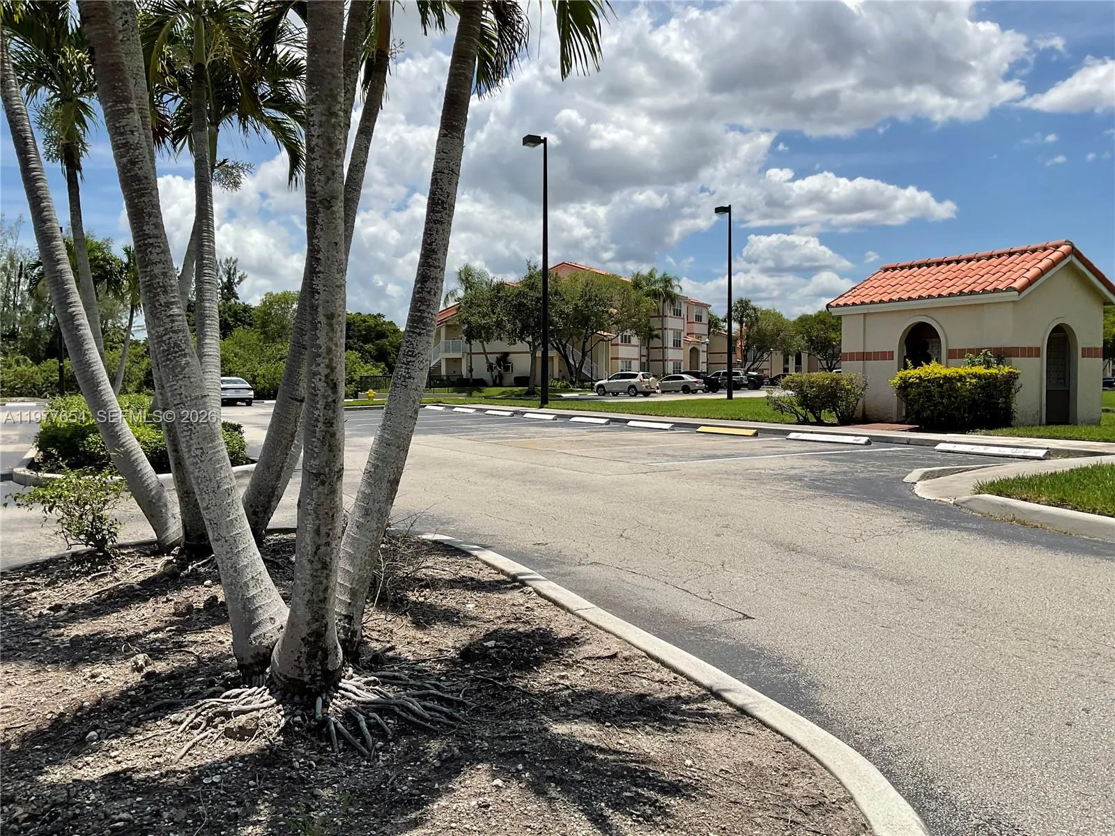 3320 N Pinewalk Dr N 1715, Margate, Florida 33063, Margate, Florida 33063, 1 Bedroom Bedrooms, ,1 BathroomBathrooms,Residential Lease,For Rent,3320 N Pinewalk Dr N 1715, Margate, Florida 33063,A11977654