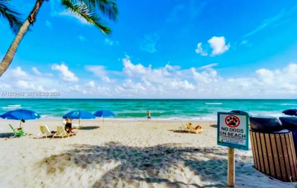 direct private on-the-sand location