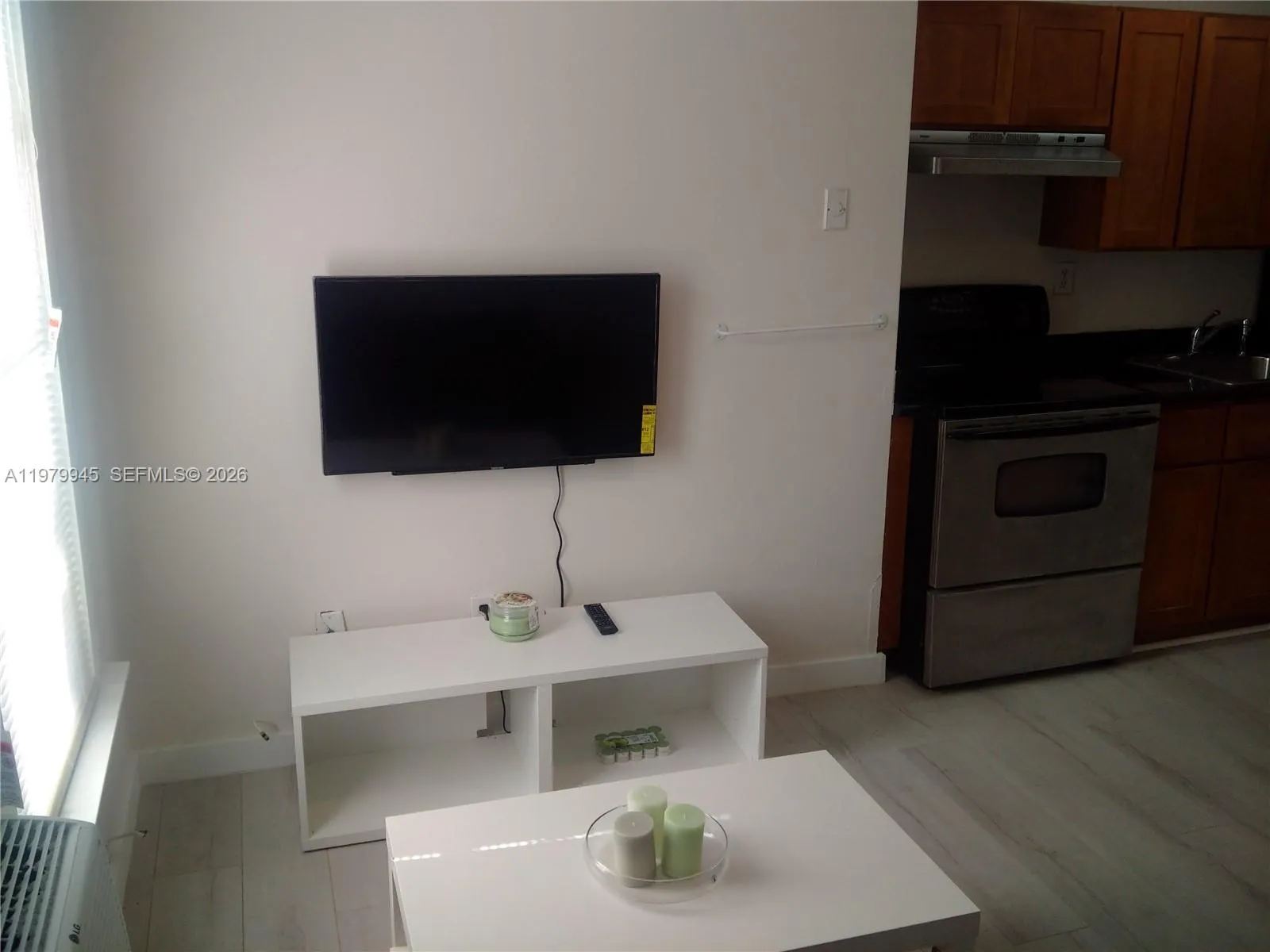 842 Meridian Ave 3c, Miami Beach, Florida 33139, Miami Beach, Florida 33139, 1 Bedroom Bedrooms, ,1 BathroomBathrooms,Residential Lease,For Rent,842 Meridian Ave 3c, Miami Beach, Florida 33139,A11979945