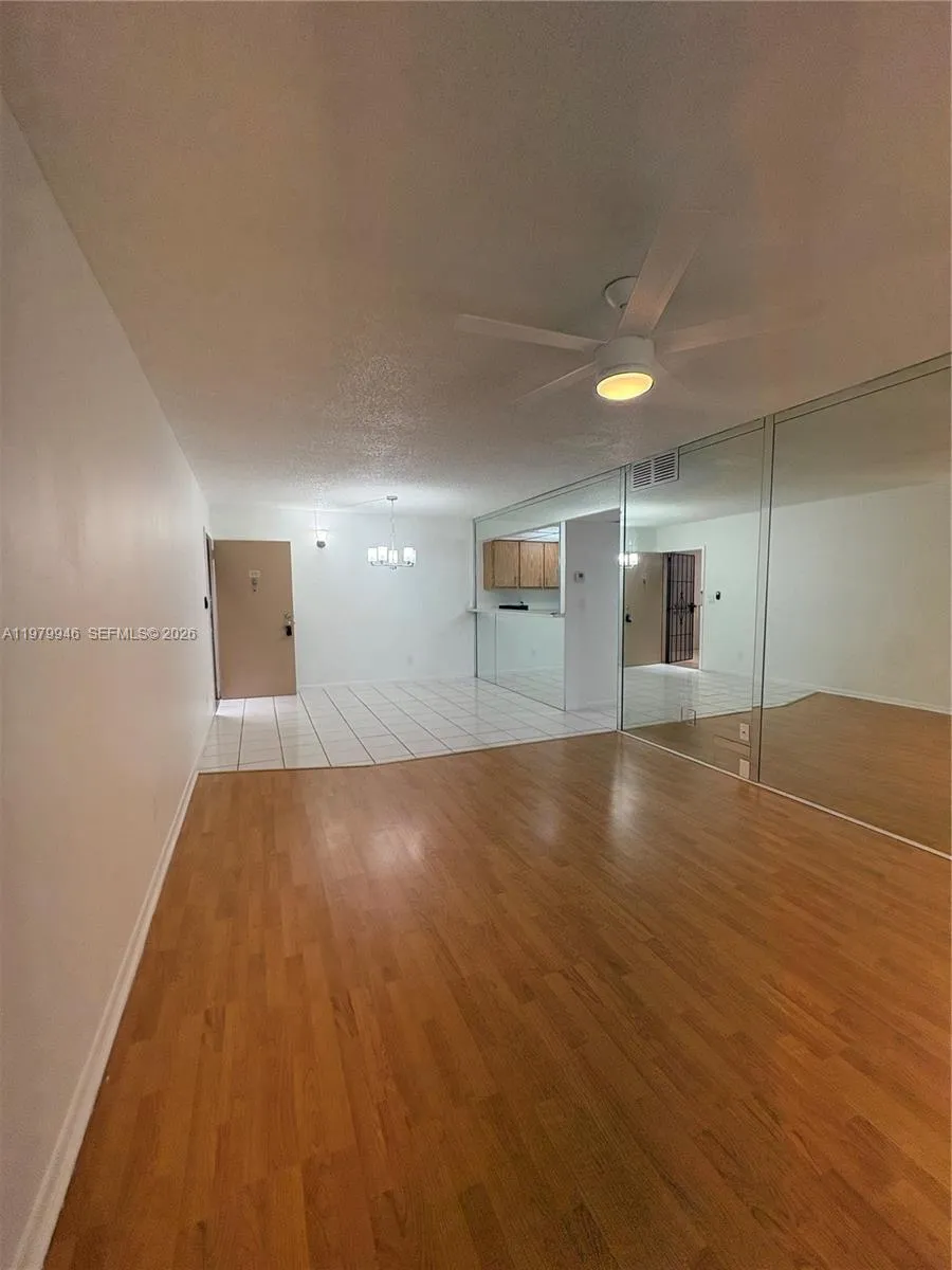 5981 Washington St 215, Hollywood, Florida 33023, Hollywood, Florida 33023, 2 Bedrooms Bedrooms, ,2 BathroomsBathrooms,Residential Lease,For Rent,5981 Washington St 215, Hollywood, Florida 33023,A11979946