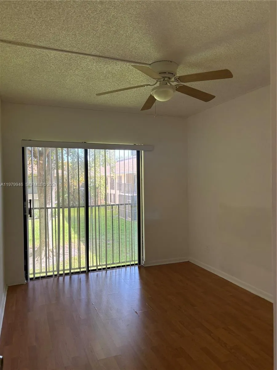 5981 Washington St 215, Hollywood, Florida 33023, Hollywood, Florida 33023, 2 Bedrooms Bedrooms, ,2 BathroomsBathrooms,Residential Lease,For Rent,5981 Washington St 215, Hollywood, Florida 33023,A11979946